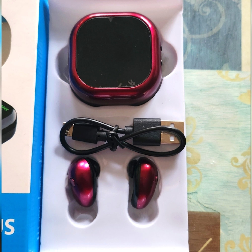 Bluetooth wireless ear buds
